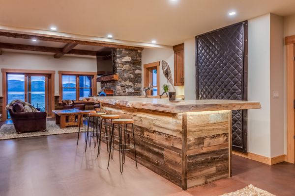 Professional Bar Installation
